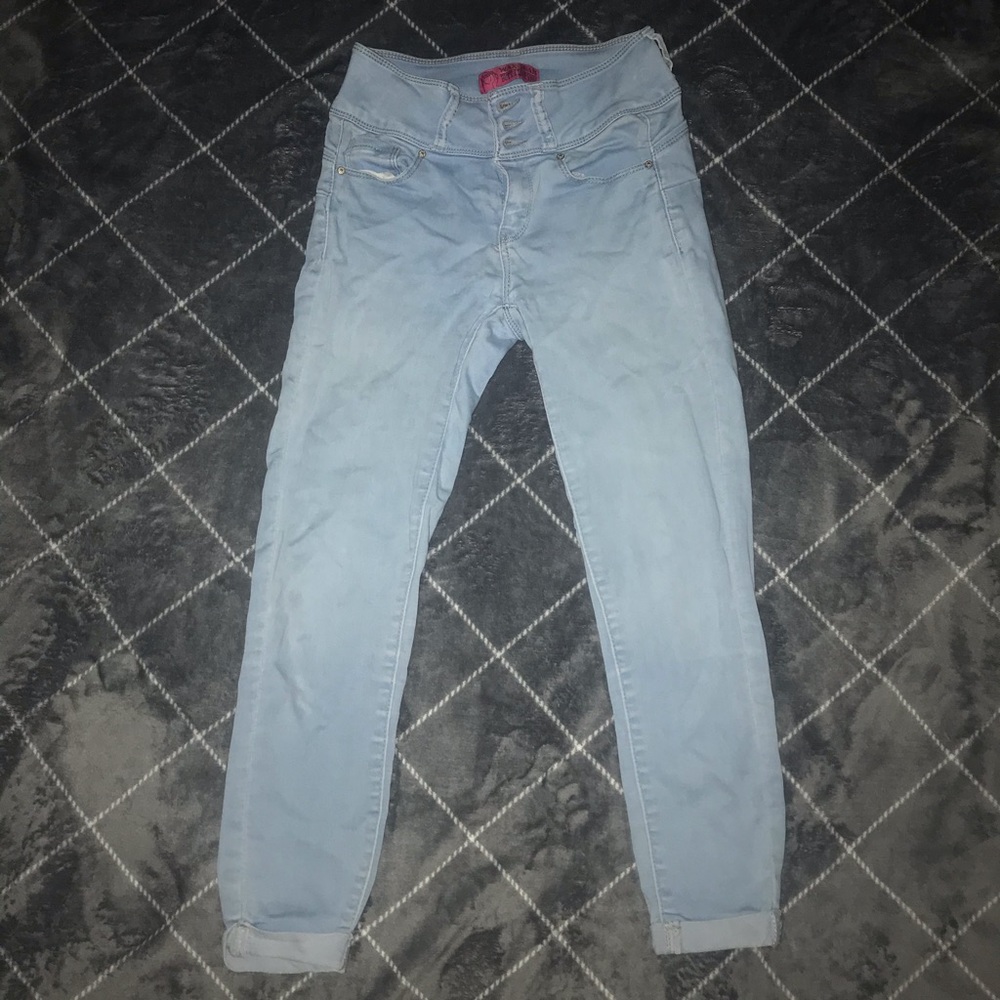 Butt lifting pants